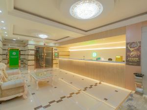 Yijia Platinum Hotel (Wu'an Road Biyu Famous Palace Branch)