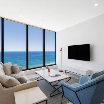 Meriton Suites Surfers Paradise Hotels near Surfers' Paradise