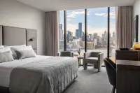 Oakwood Premier Melbourne Hotels near Komeyui Japanese Restaurant