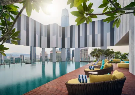 Pan Pacific Serviced Suites Kuala Lumpur Отели рядом с достопримечательностью «Faber Towers»