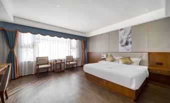 Litang Heming Grand Hotel