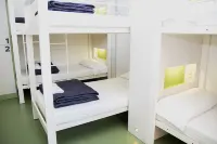 Sant Jordi Hostels Gracia