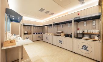 HanTing Hotel (Beijing Wukesong Wanshou Road Subway Station)