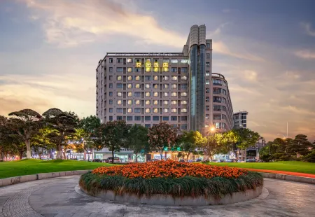 Qiandao Lake Garden Hotel (Yintai Plaza Branch) Отели рядом с достопримечательностью «Xiushui Street»