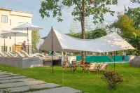 Moganshan Jiuzhu Hot Spring Light Luxury Beauty Hotel