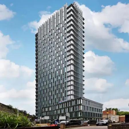 Travelodge London Central Elephant and Castle Отели рядом с достопримечательностью «Площадь Винсент-сквер в Вестминстере»