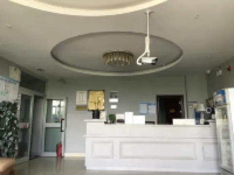 庫爾勒德榮商務賓館 鄰近杜鵑河的酒店