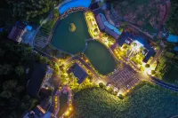 Huaxiwan Country Holiday Hostel