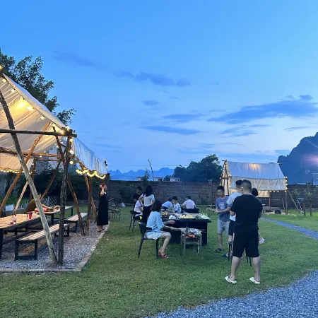 Yingxi Peak Forest Corridor Cuiying Residence