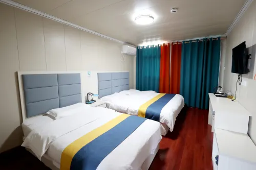 99 new standard hotel（Xi'an XianYang Airport）