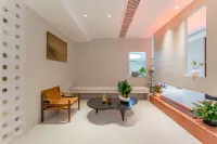 Floral Hotel·Shennongjia Yunyinli hotel (Dajiuhu Pingqian Ancient Town)