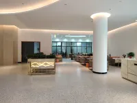 今泊度假飯店（澄江化石地博物館歡樂大世界店）