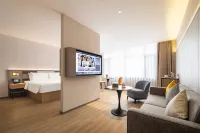 Homeinns Plus(tongliao municipal government hotel)