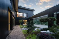 Lishan Left Bank Ring Mountain Wild Luxury Private Hot Spring Homestay