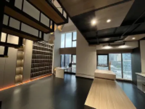 肆鴿·見山ホテル