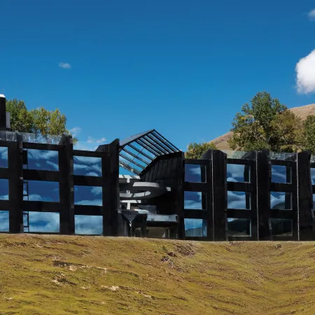 Black Stone Hotel