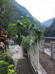 Ningshan Swallow Homestay