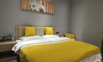 Zhaotong Fanshu B&B Hotel