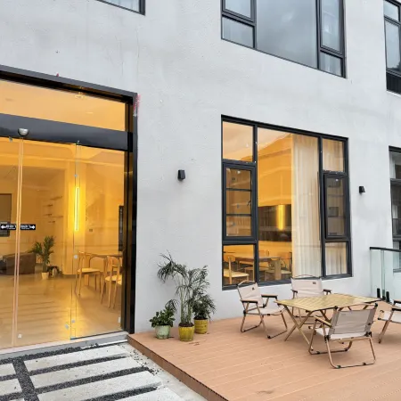 Moye Yishan Homestay