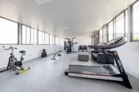 Shengweiya Holiday Hotel (Delong International Jewelry City Branch) - Gym