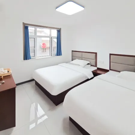 Yuepan Bay Homestay (Nishan Shengjing Store)