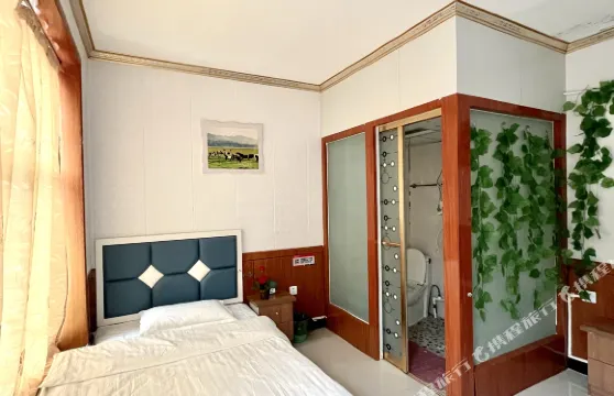 烏蘭安達青年旅社