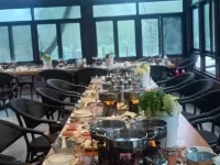 Pingwu Huajian Banshan Homestay - فطور