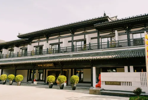 LongTian Family & Kids Resort Hotel a Longyou