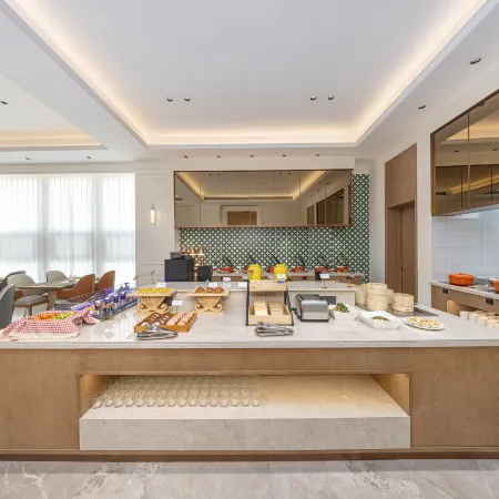 Vienna Hotel (Chengdu Pengzhou Southern New City)