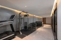 Wanfeng Premium Hotel (Guanshanhu Park) - parking