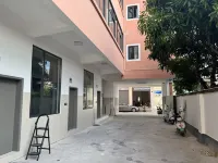 Ruihe Homestay (Ruili Avenue) - Hot Springs