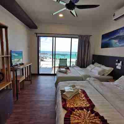 The Barat Tioman Beach Resort Rooms