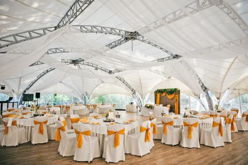 Sheraton Skypoint Luxe - ที่มีสระว่ายน้ำ