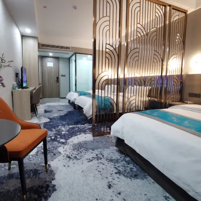 Huayu Hotel Hotels near Hot Mineral Mud Hot Spring Resort