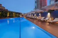 Four Seasons Hotel Sydney - Beach