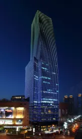 Renaissance Shanghai Zhongshan Park Hotel