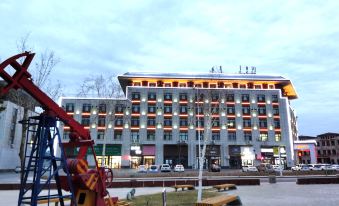 Vienna Hotel (Karamay Taifu Plaza)