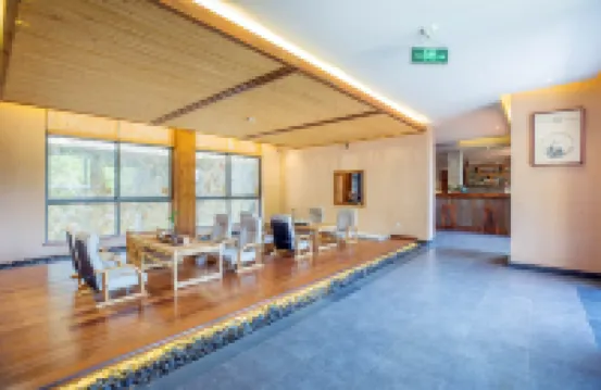Yannan Hotel