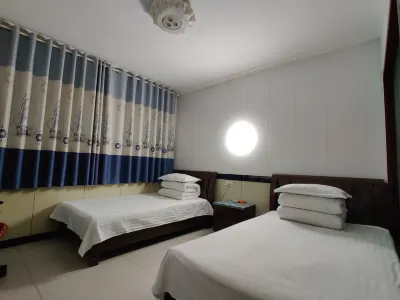 Yima Heng'an Hotel Các khách sạn gần 361°