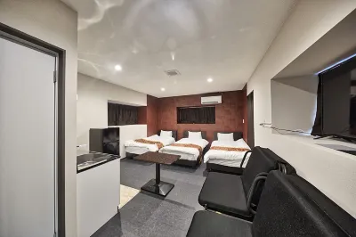 Okinawa City Hotel Hotels in Окінава