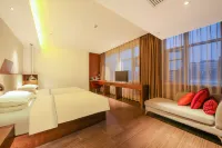man Hotel (Zhongxiang Railway Station) - Parkering