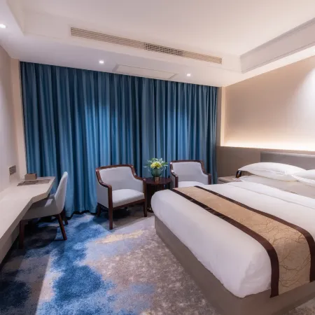 Longfeng Hotel