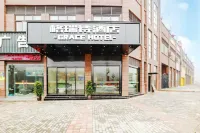 GRACE  HOTEL Hotels near Deli Shopping Plaza Fangxin Grain Store