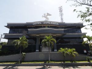 Hotel Antariksa