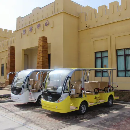 Qingyu  Vinyard