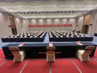 헝쉬 인터내셔널 호텔 - 주차장
