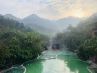 Tianci Huatang Forest Hot Spring Resort Hotel (Chongqing Lushan Branch) - مسبح خاص