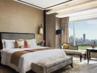 The St. Regis Mumbai Hotels near Dhobi Ghat