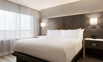 Embassy Suites by Hilton Toronto Airport