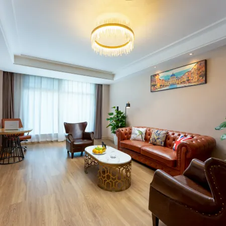 Vienna International Hotel (Huangshi Daye Center High-speed Railway North Station)
